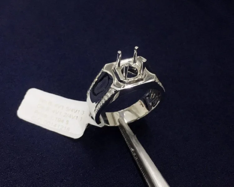 VỎ NHẪN KIM CƯƠNG VÀNG TRẮNG 18K TR297