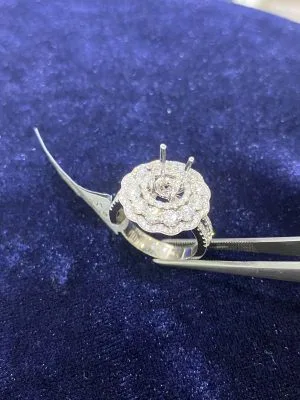 VỎ NHẪN KIM CƯƠNG VÀNG TRẮNG 18K BR42 - Hình ảnh 3