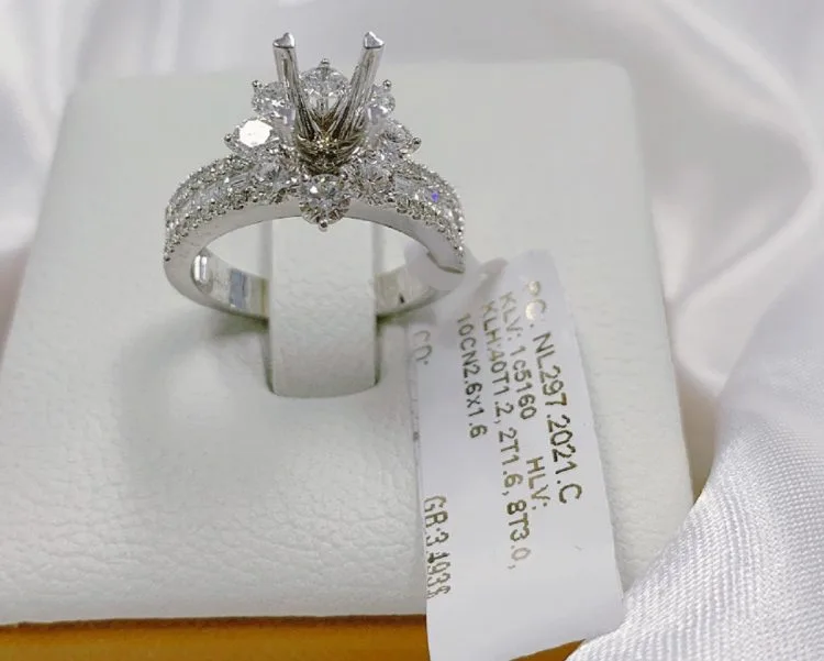VỎ NHẪN KIM CƯƠNG THIÊN NHIÊN VÀNG TRẮNG 18K NL297.2021.C